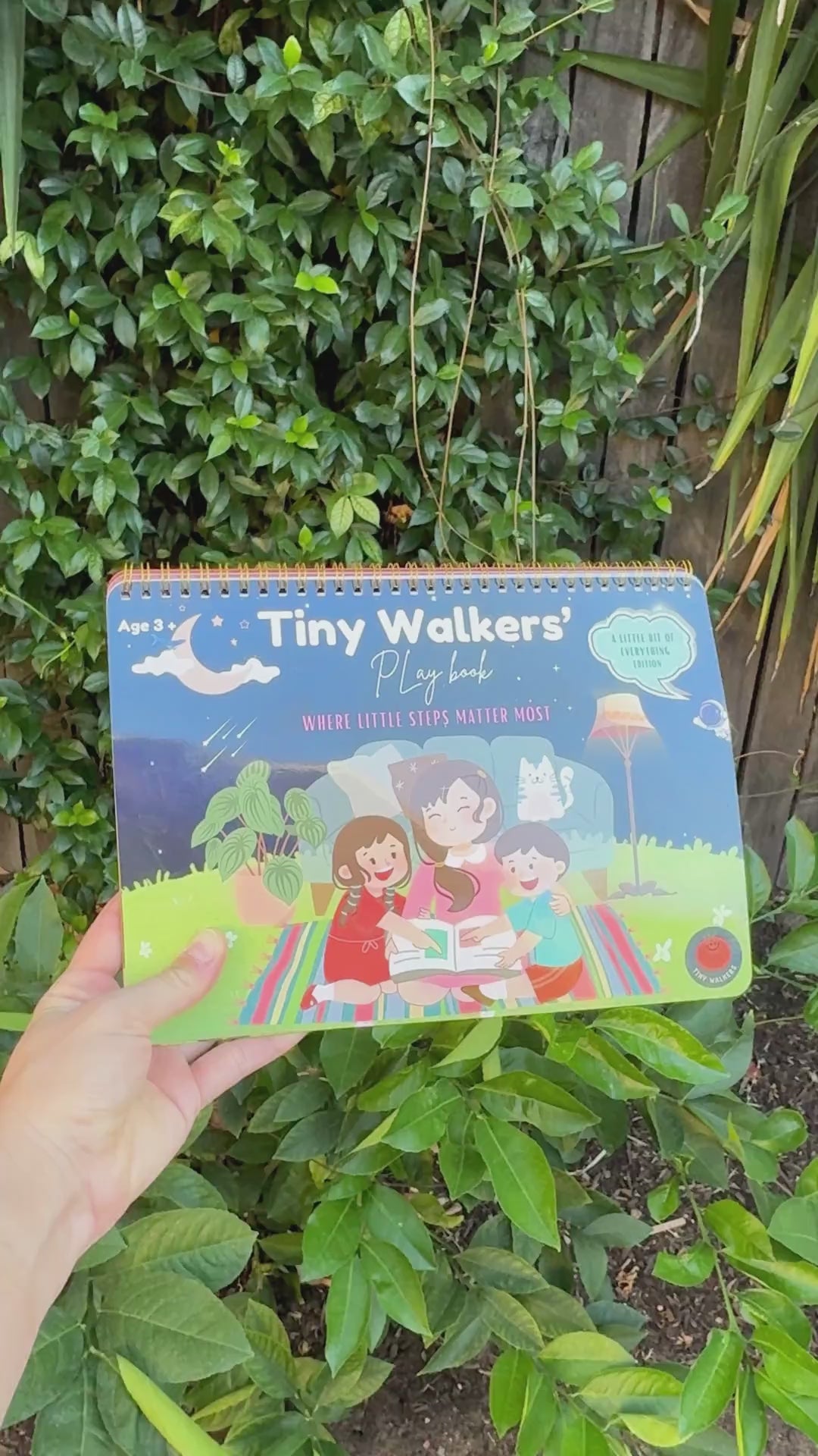 children playing busy books